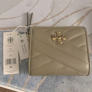 Tory burch kira bifold wallet